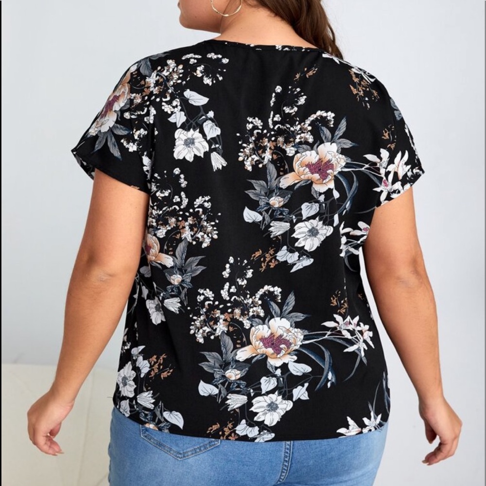Boho Plus Size Floral Print Cottagecore V Neck Top Blouse - Picture 12 of 16